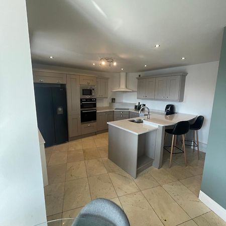 Fabulous And Sunny 2 Bed Apartment, In City Centre Cork Eksteriør bilde
